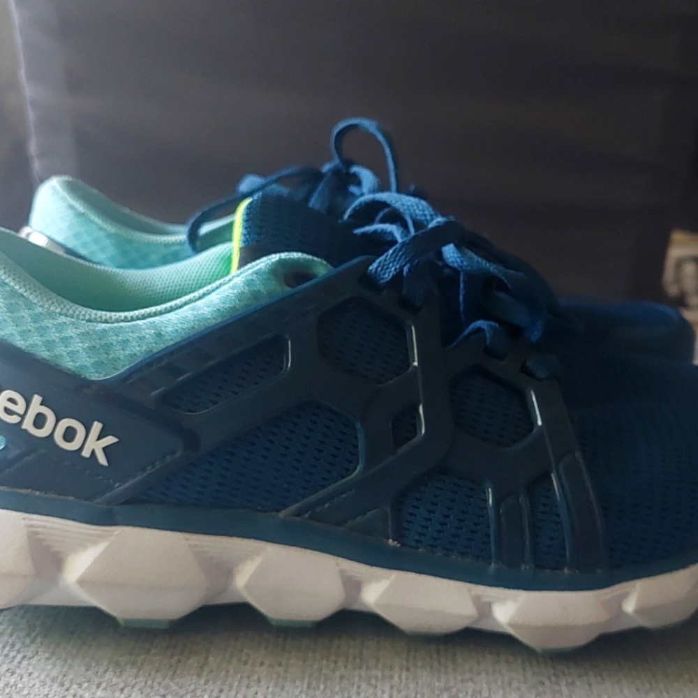 Reebok Blue and Aqua Athletic Shoes